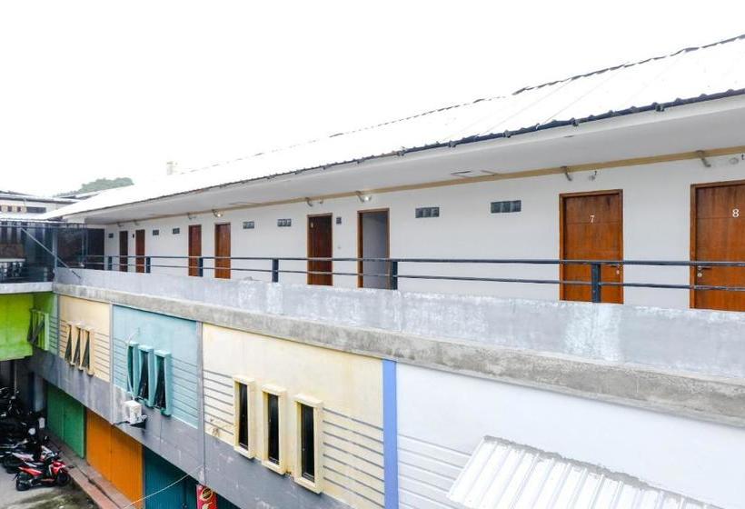 בית מלון כפרי Oyo 2966  Atriaz