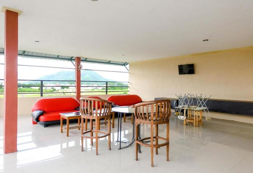 בית מלון כפרי Oyo 2966  Atriaz