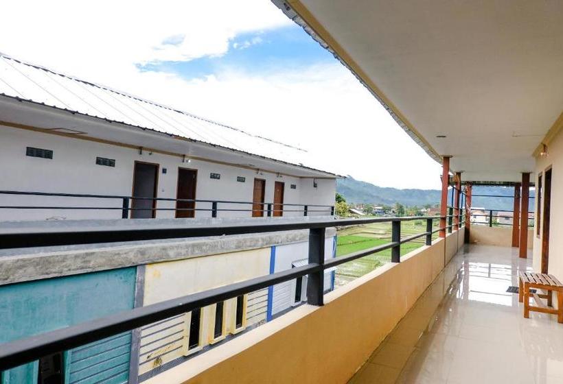 בית מלון כפרי Oyo 2966  Atriaz