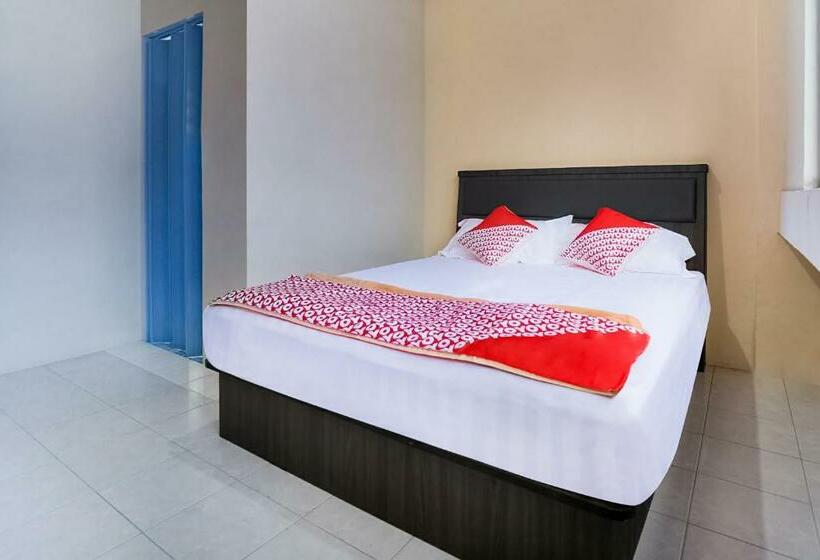 فندق Oyo 3212 Coffee Jodoh Homestay