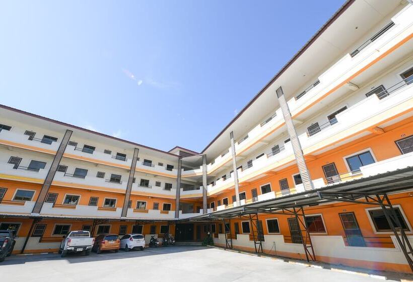 酒店 Oyo 440 Season 5 Residence