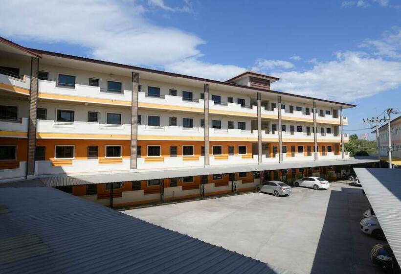 酒店 Oyo 440 Season 5 Residence