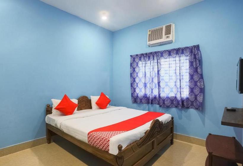 فندق Oyo 62253 Swayamsiddha Continental