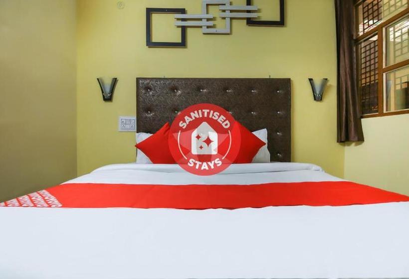 Отель Oyo 65136 Meerut Inn