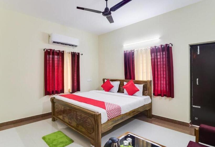 Отель Oyo 69097  Vaiko