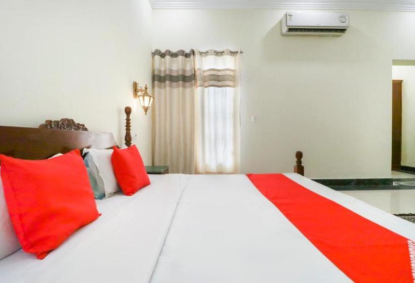 בית מלון כפרי Oyo 70038 The Heritage Palace