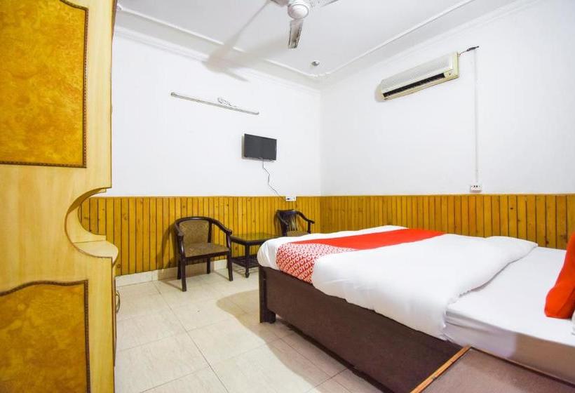 فندق Oyo 70046  Royal Punjab