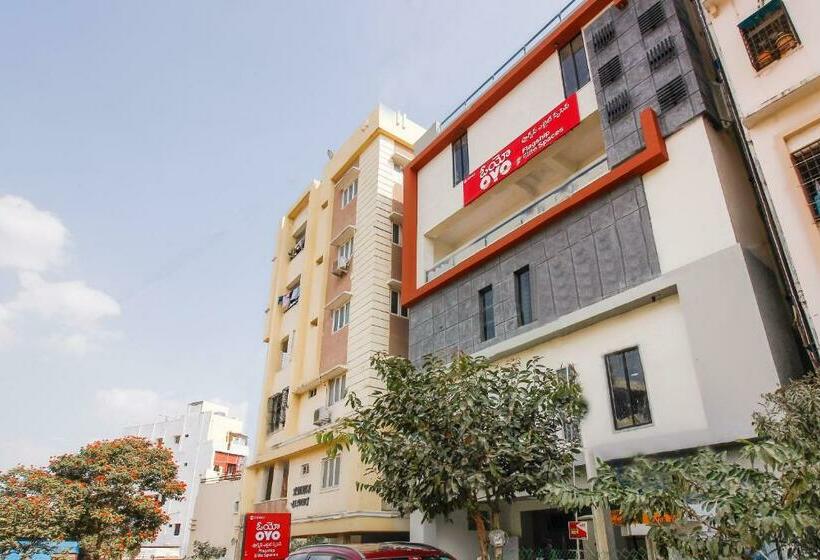 Flagship 35993 Starhood Hotels