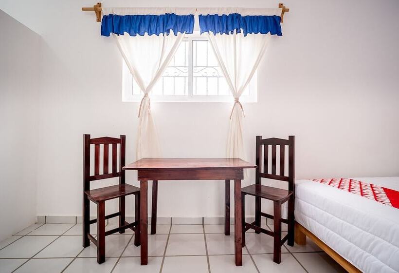 هتل Oyo  Posada San Vicente