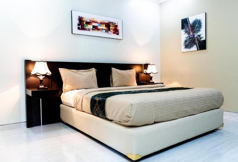 בית מלון כפרי Pondok Garuda Guest House