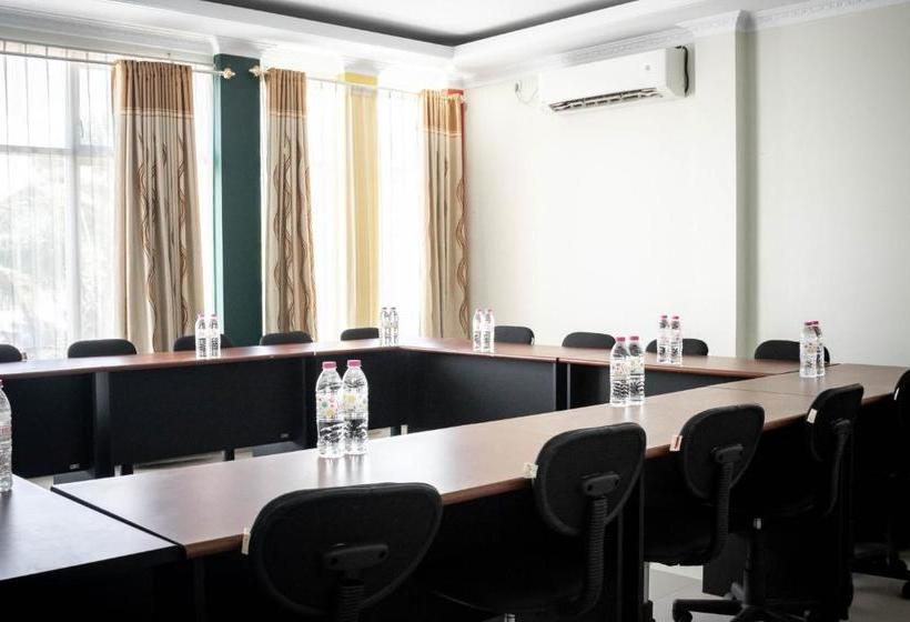 Отель Pondok Garuda Guest House