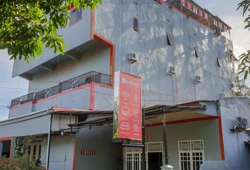 Reddoorz @ Hotel Yaki Mamuju