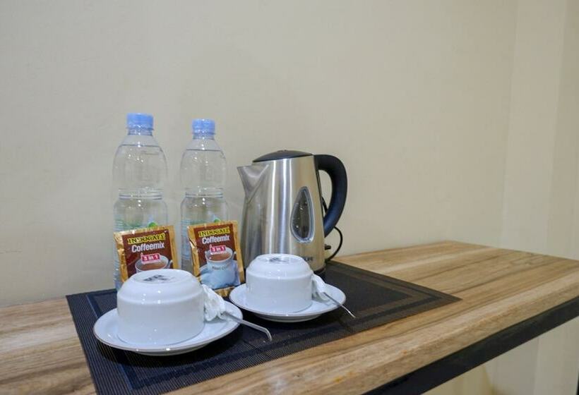 Reddoorz @ G Hotel Luwuk