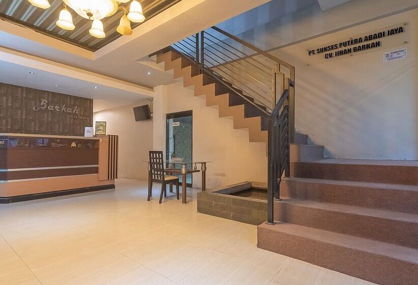 فندق Reddoorz Plus Near Sepinggan Airport 3 Balikpapan