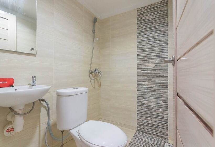 فندق Reddoorz Plus Near Sepinggan Airport 3 Balikpapan