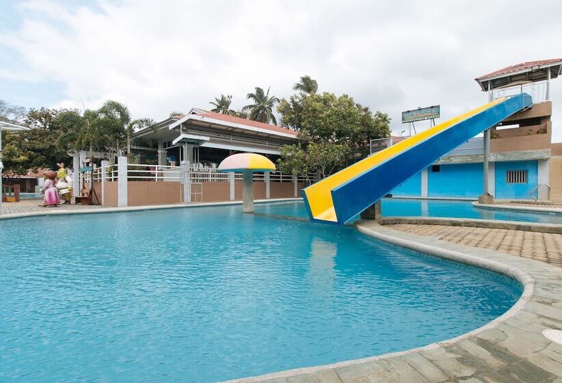 فندق Reddoorz Premium @ Trece Indang Road