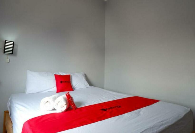 호텔 Reddoorz Syariah Near Kawasan Sam Poo Kong 2