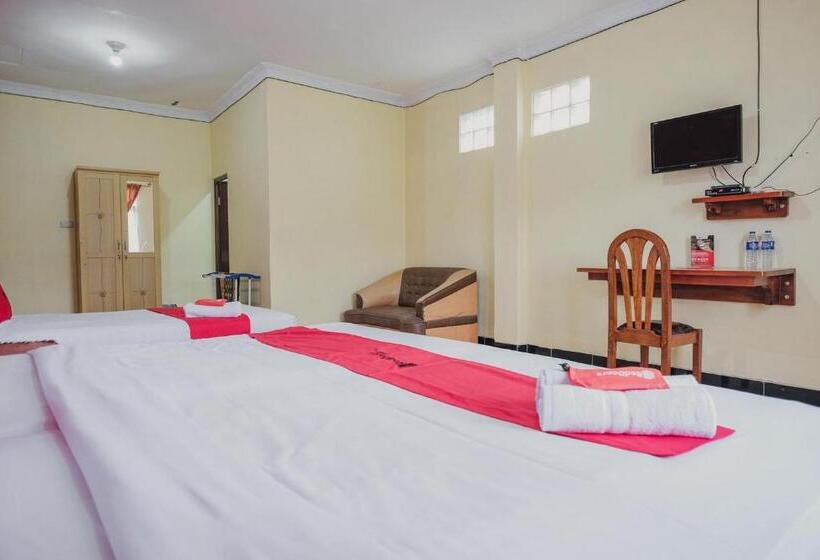 فندق Reddoorz Syariah Near Kebun Raya Liwa