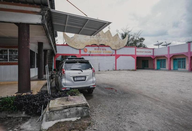 בית מלון כפרי Reddoorz Syariah Near Kebun Raya Liwa