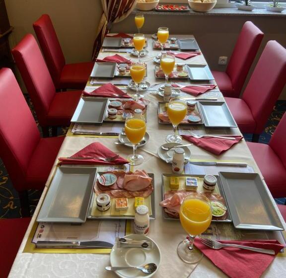 Отель Restaurant Hesch