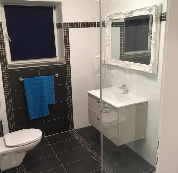 Отель Restaurant Hesch