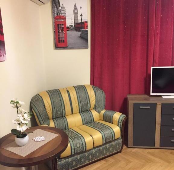 Отель Restaurant Hesch