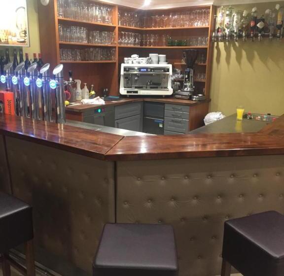 Отель Restaurant Hesch