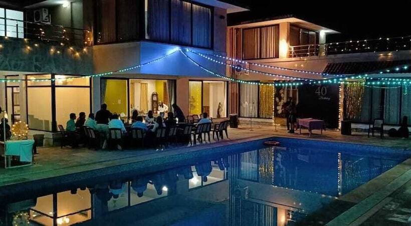 בית מלון כפרי Shetty Farms