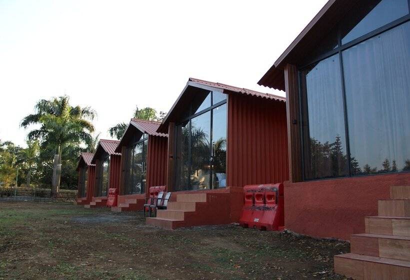 בית מלון כפרי Shetty Farms