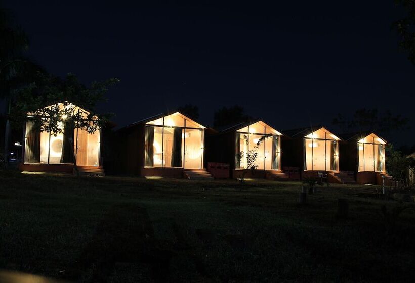 בית מלון כפרי Shetty Farms