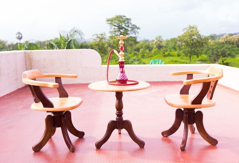 בית מלון כפרי Shetty Farms