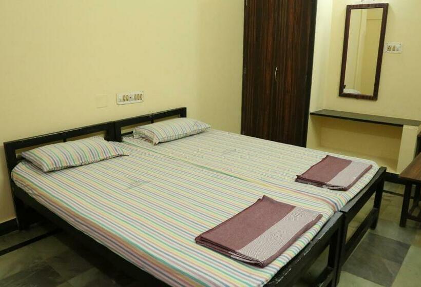 Hotel Sooryakamal Mahal