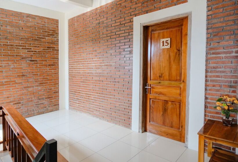 בית מלון כפרי Spot On 2375 Agbil Homestay