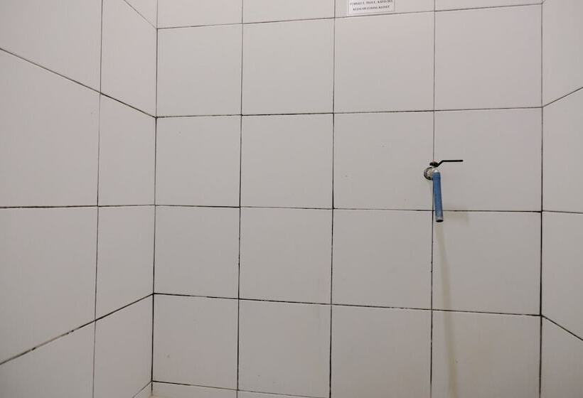 Отель Spot On 2375 Agbil Homestay