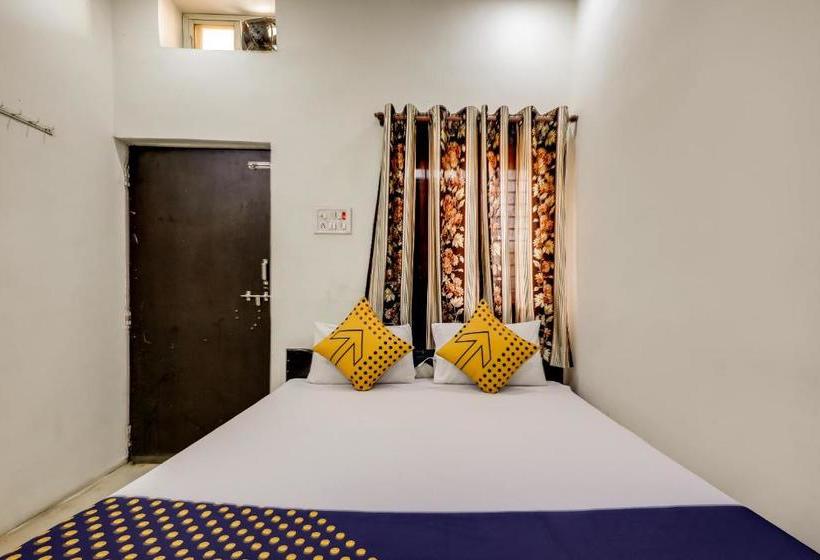 בית מלון כפרי Spot On 65385 Relax Home Stay