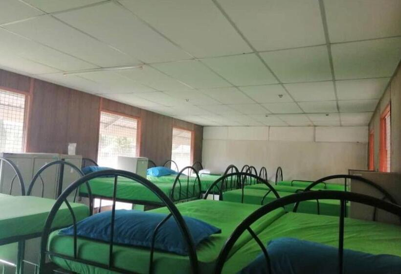 فندق Spot On 90014 Otternest Gunung Pulai 2   Hostel