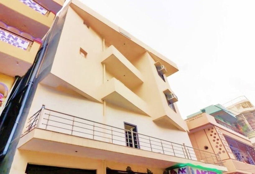 Station View Mughalsarai By Shrigo Hotels