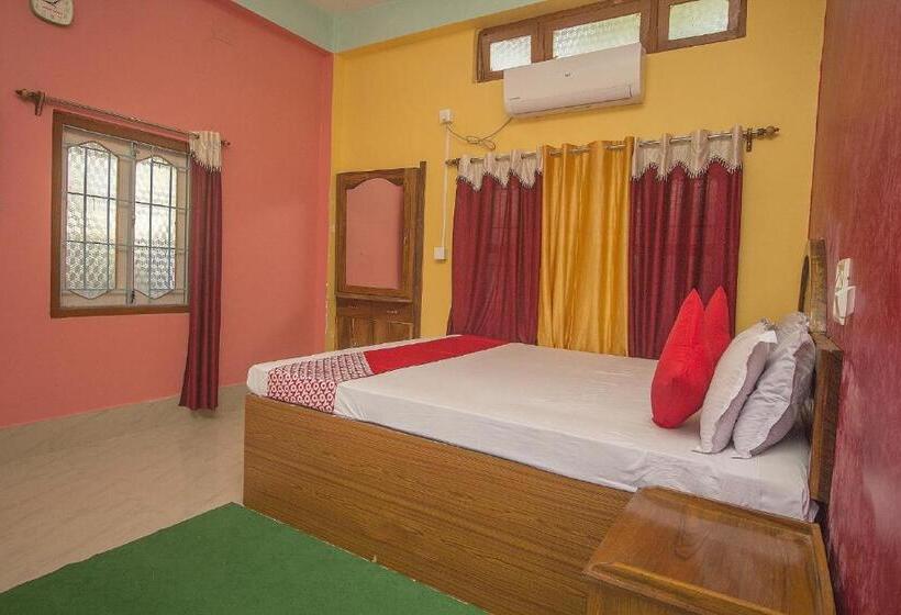 ホテル Vaccinated Staff  Oyo 60869 Sandhana Homestay