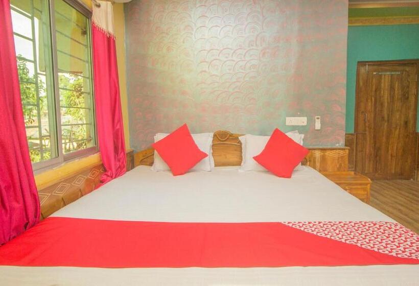 ホテル Vaccinated Staff  Oyo 60869 Sandhana Homestay