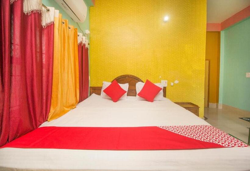 ホテル Vaccinated Staff  Oyo 60869 Sandhana Homestay