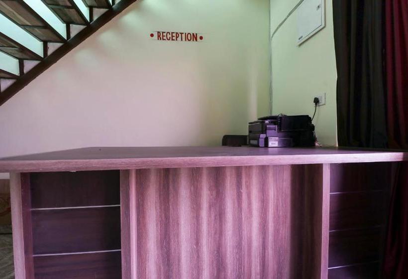 Отель Spot On 65252 Galaxy 24