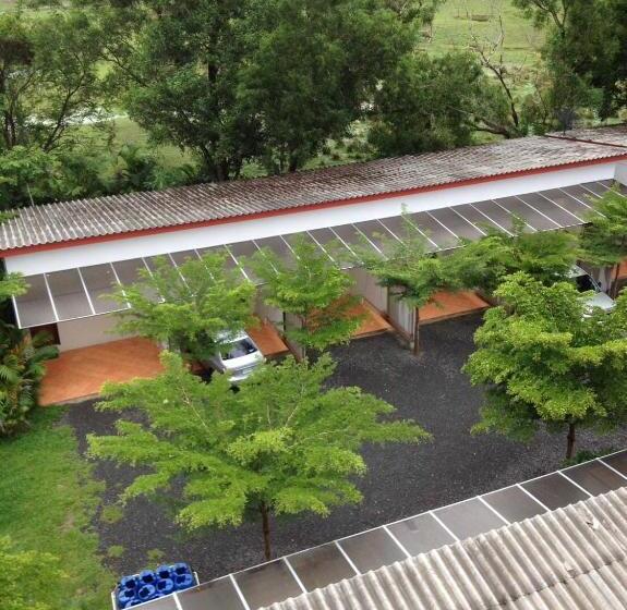 מוטל Nestvilla Khok Kloi Phang Nga