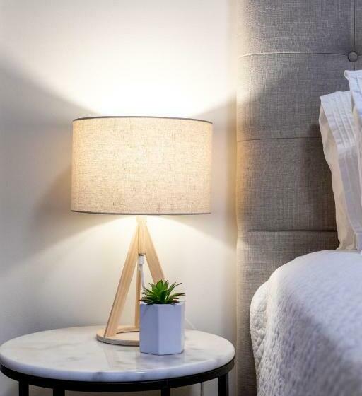 מוטל Woodford Gardens