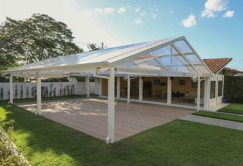 ペンション Alambari Village