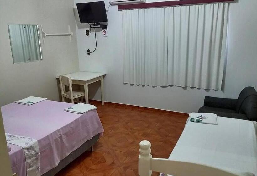 ペンション Avenida   Hotel Do Morais   Salto Do Lontra