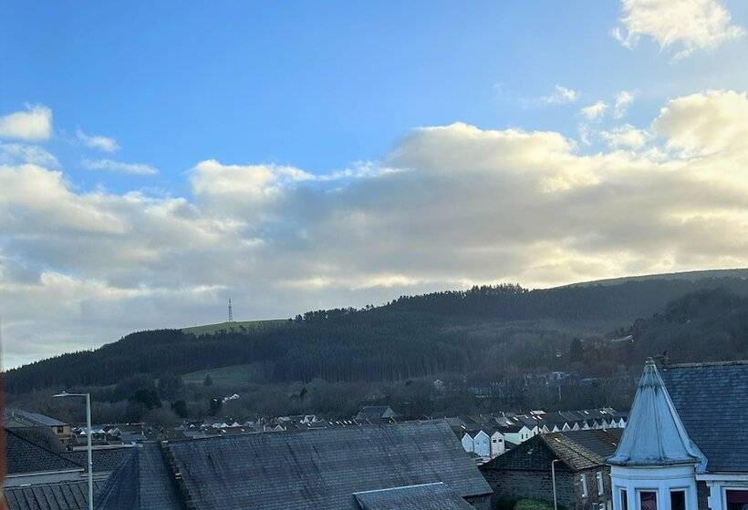 Пансион Cardiff Arms Bistro &