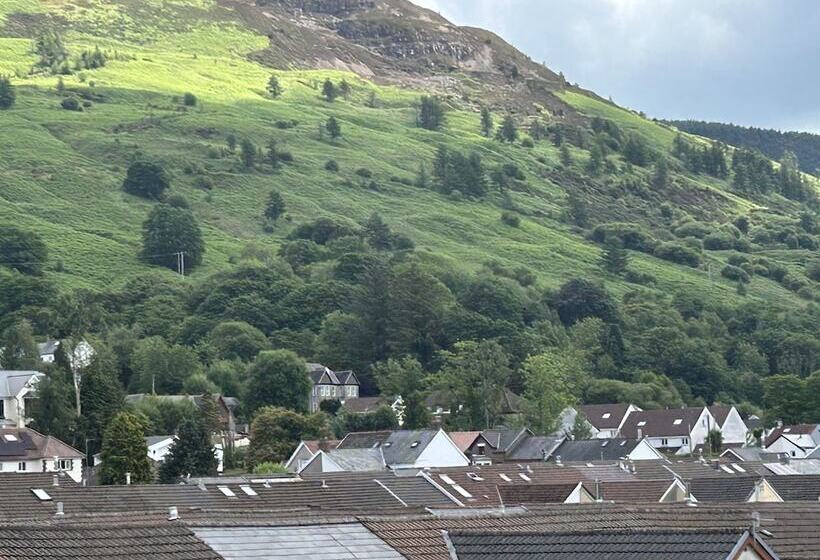 Пансион Cardiff Arms Bistro &