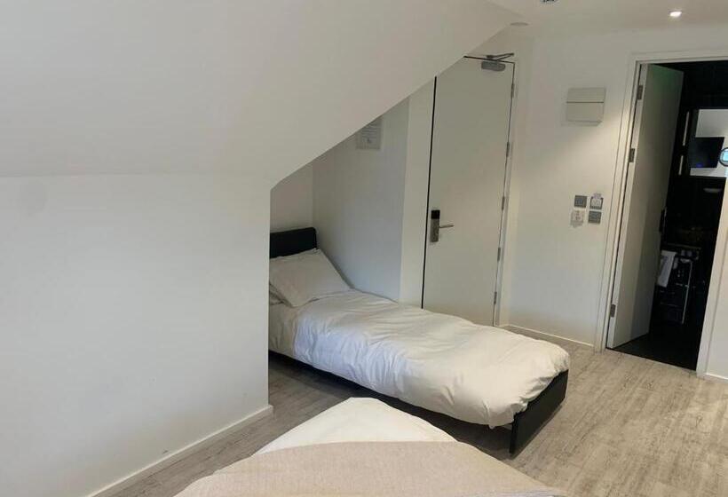 Пансион Cardiff Arms Bistro &