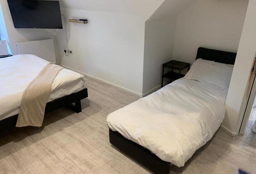 Пансион Cardiff Arms Bistro &