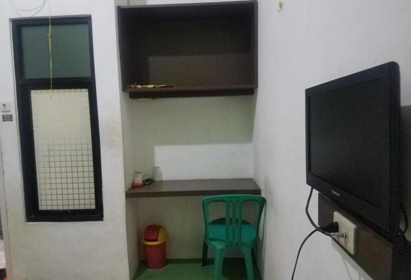 بنسيون Cendrawasih Syariah Homestay